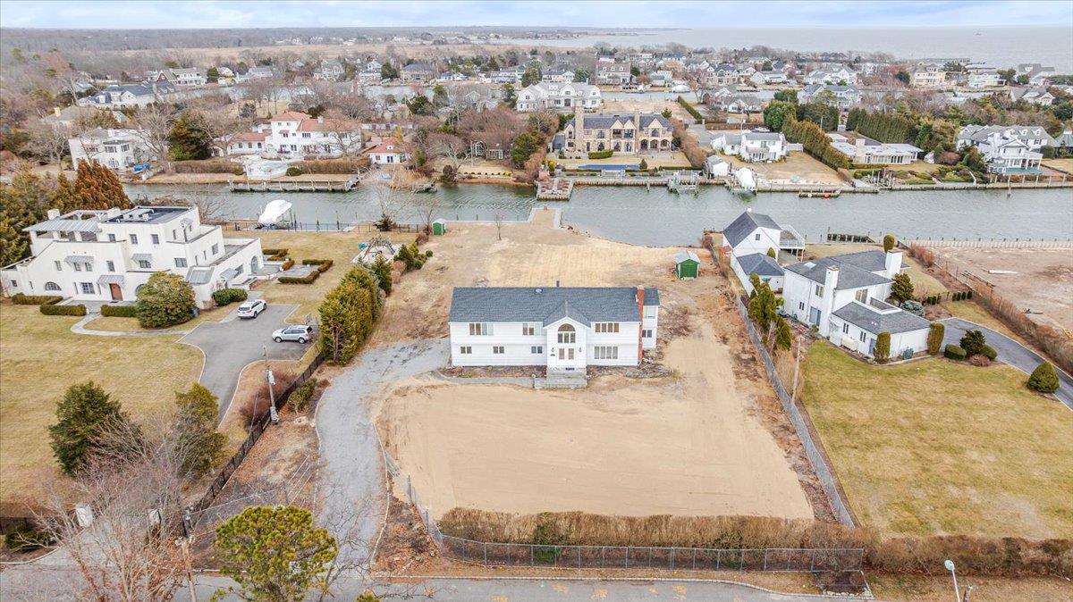 147 W Bayberry Road, Islip, New York image 11