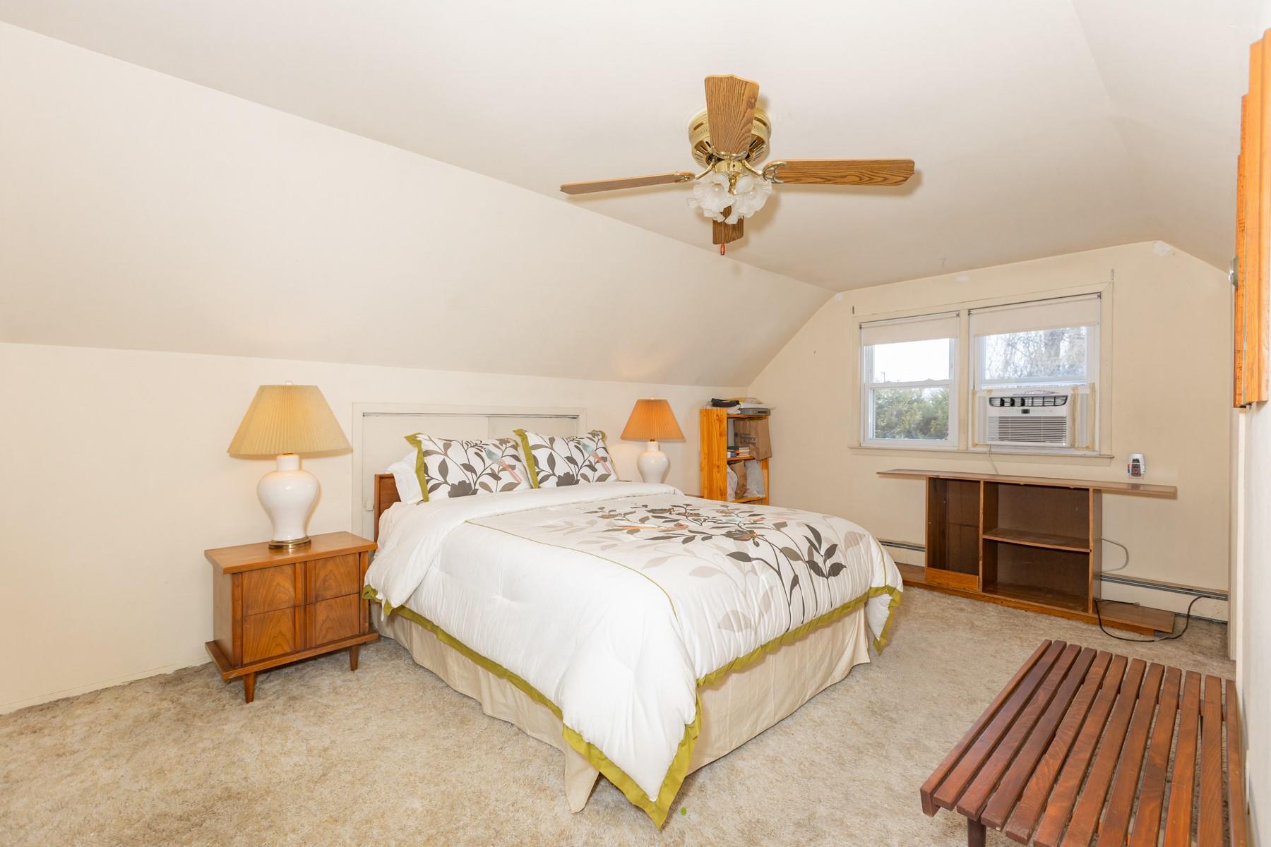 7 Adelphi Street, Islip, New York image 13