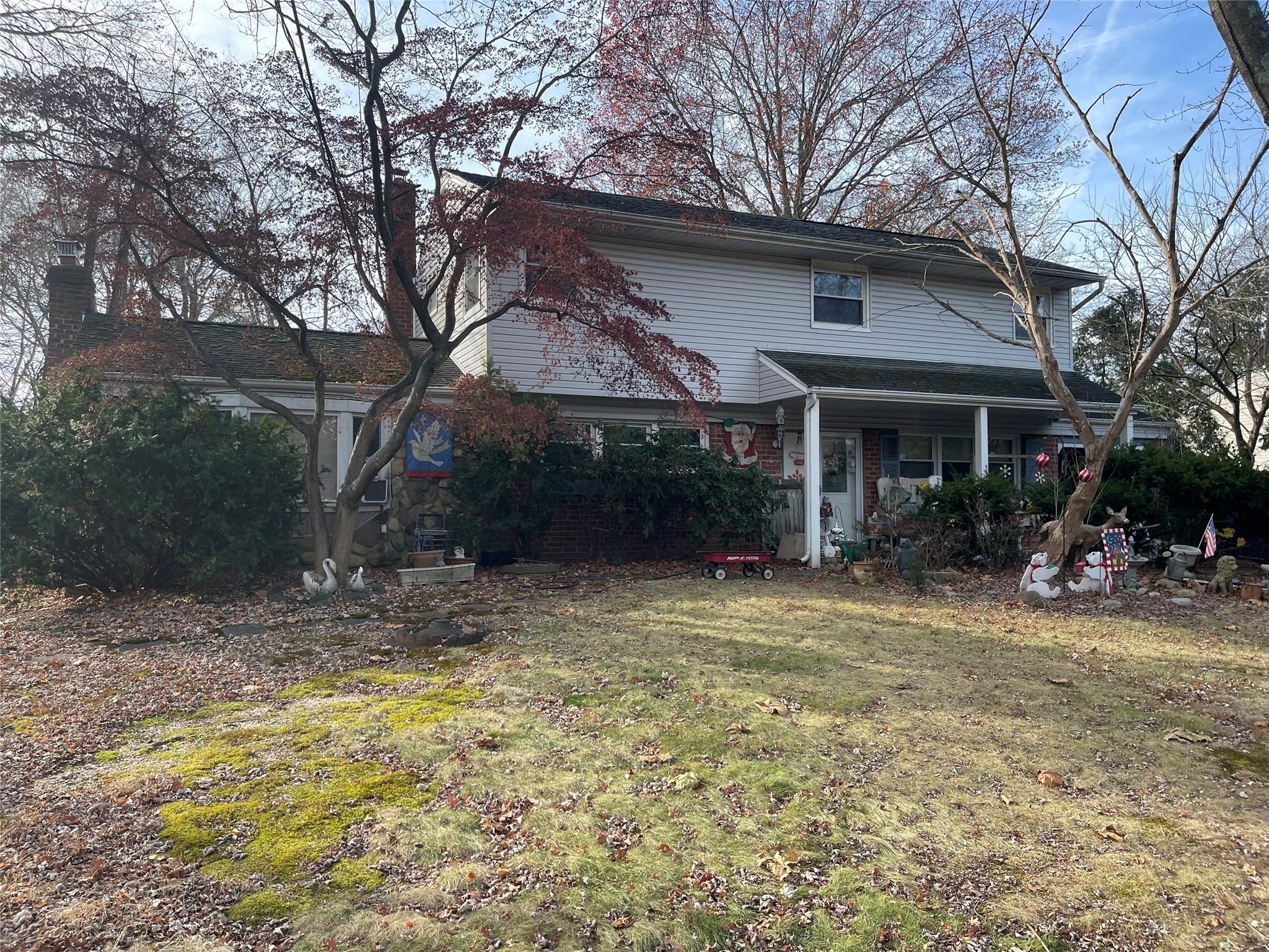 3 Wheatfield Lane, Commack, New York image 1