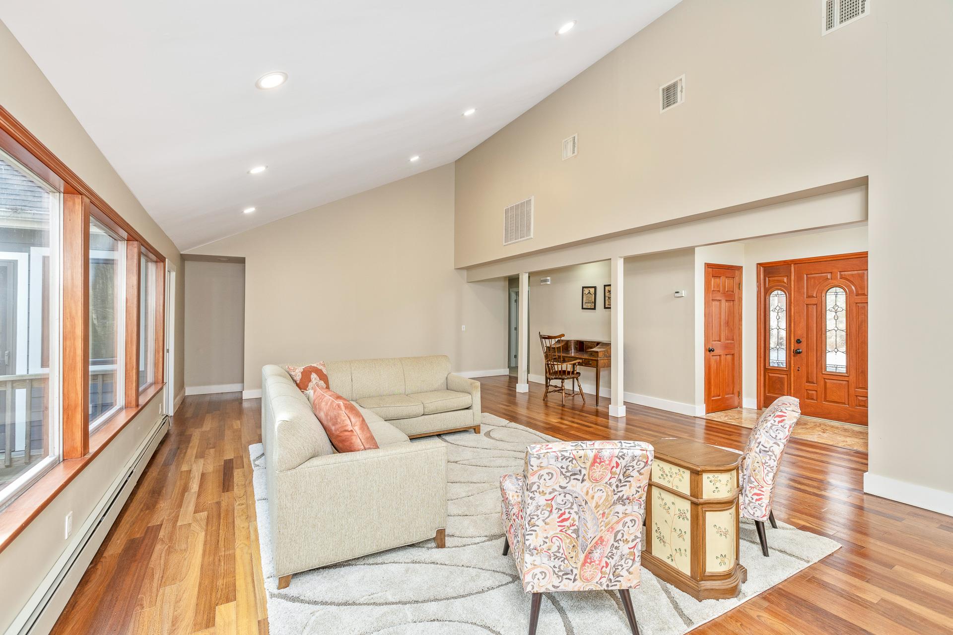 44 Quail Path