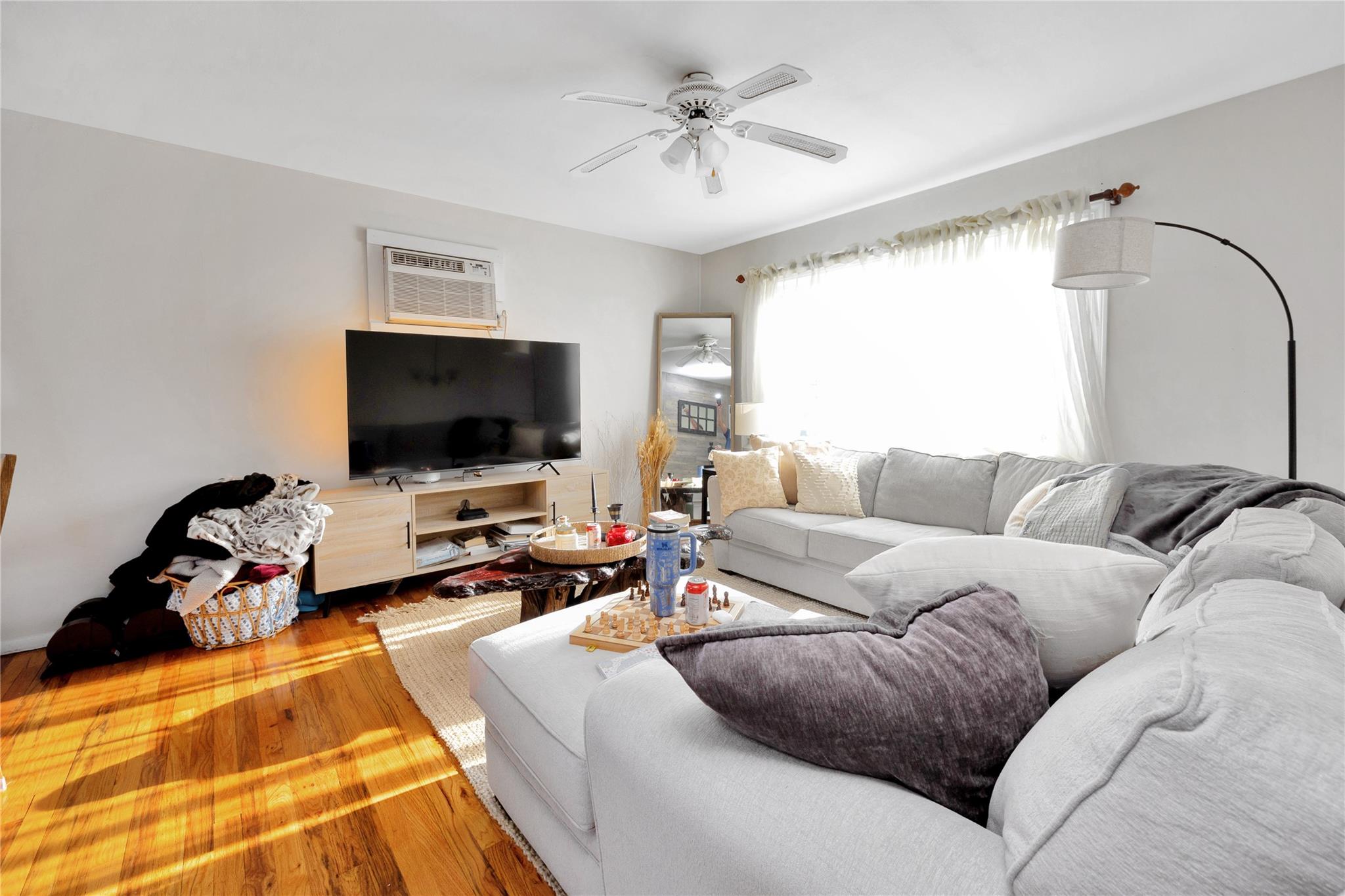 1373 Saint Louis Avenue, Bay Shore, New York image 4