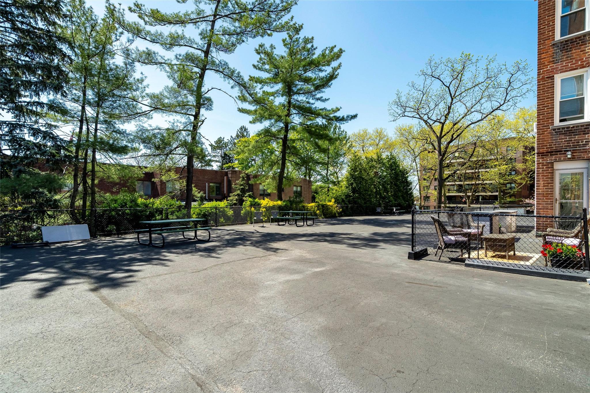 600C Pelham Road #A, New Rochelle, New York image 30