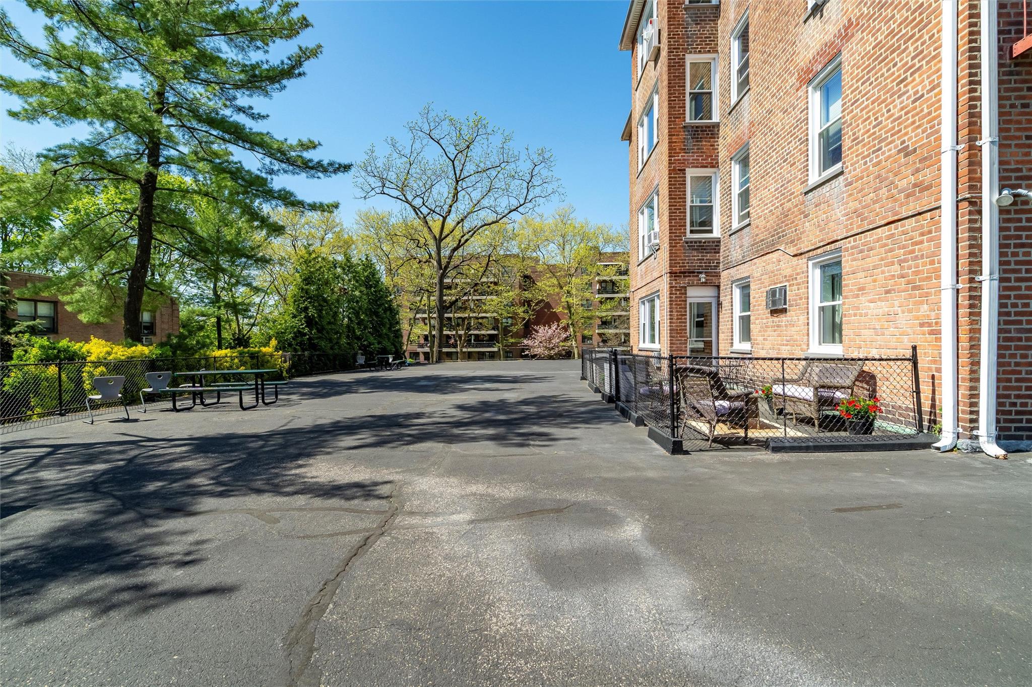 600C Pelham Road #A, New Rochelle, New York image 29