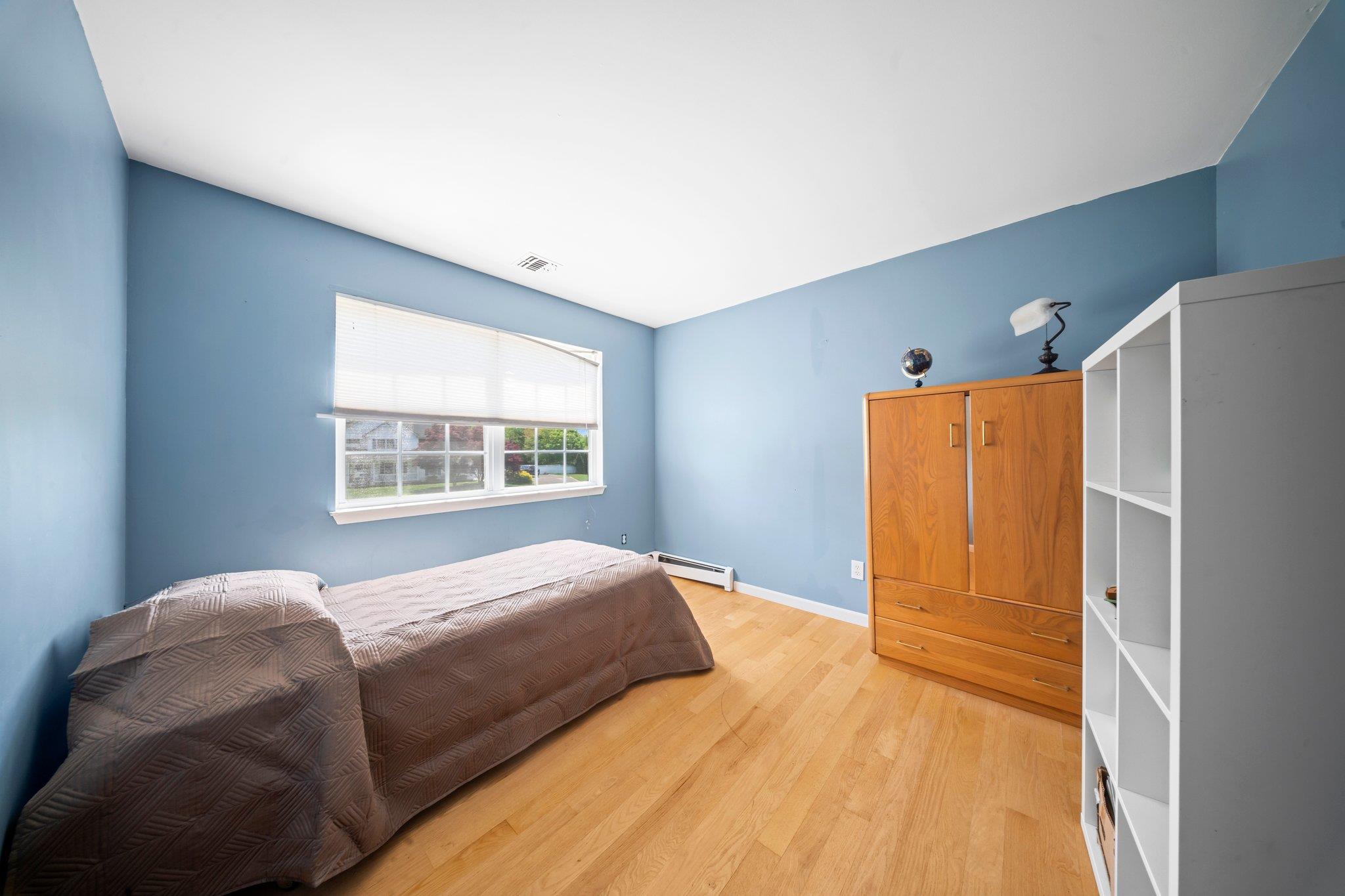9 Sander Court, Middle Island, New York image 29