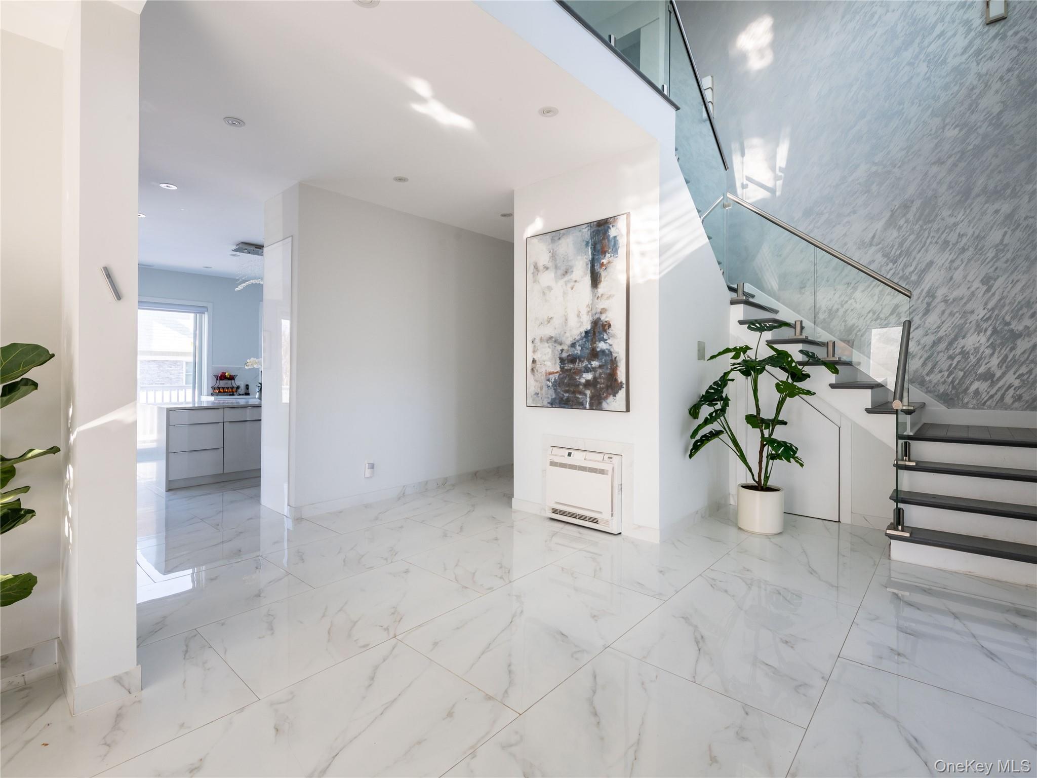 85 Erie Avenue