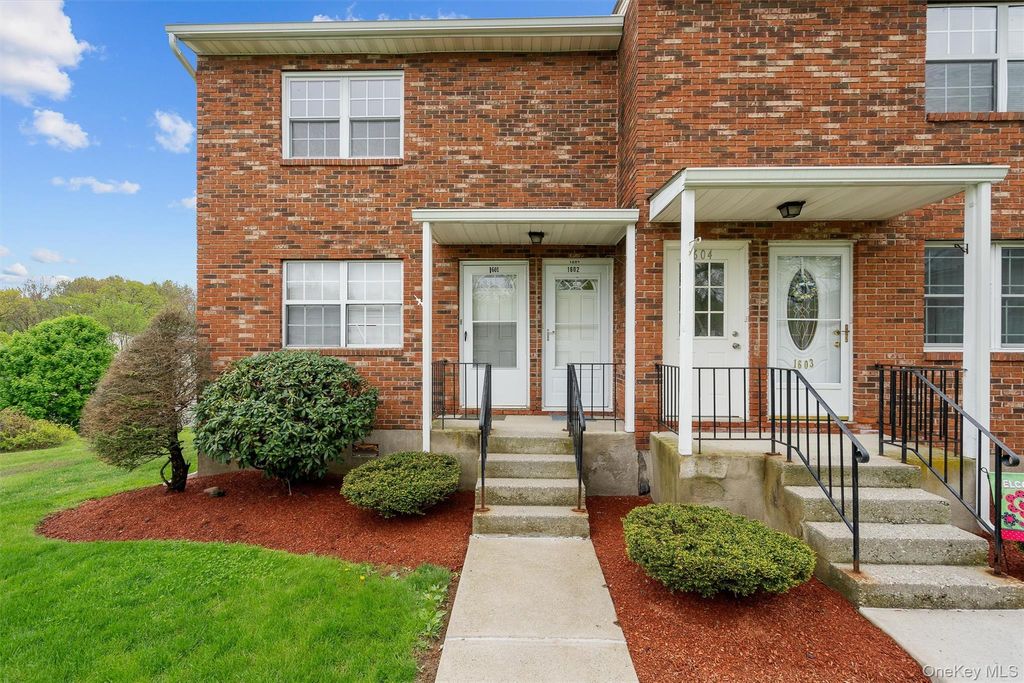 Photo of 276 Temple Hill Road #1602, New Windsor, NY 12553 (MLS # 978331)