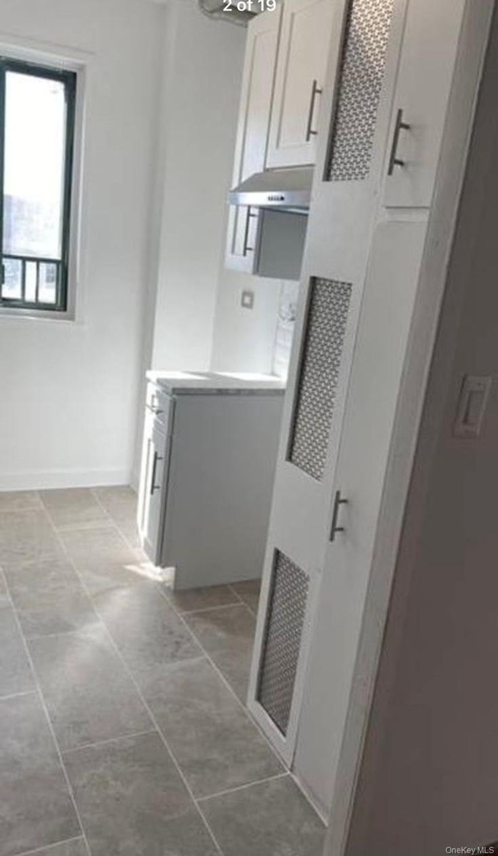 Photo of 1605 Metropolitan Avenue #12C, Bronx, NY 10462 (MLS # 1026771)