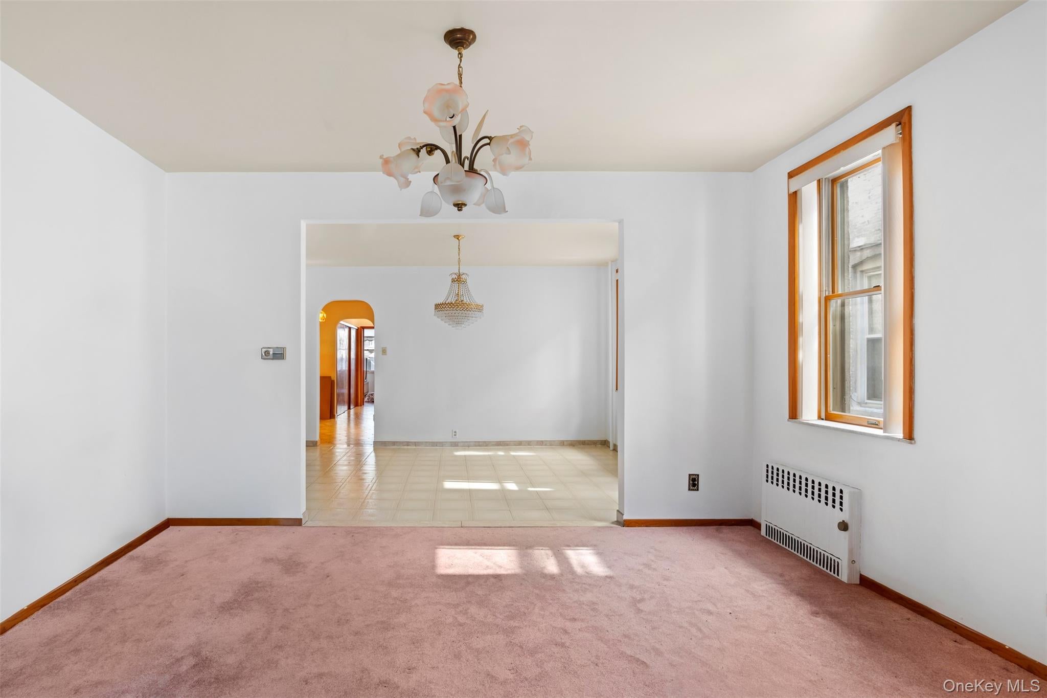 1538 W 11th Street