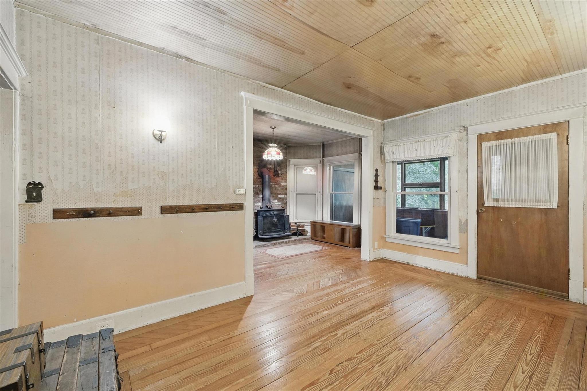 73 East Avenue, Walden, New York image 15