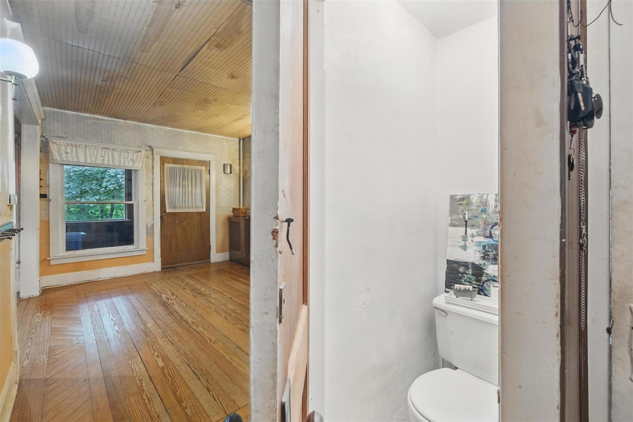 73 East Avenue, Walden, New York image 26