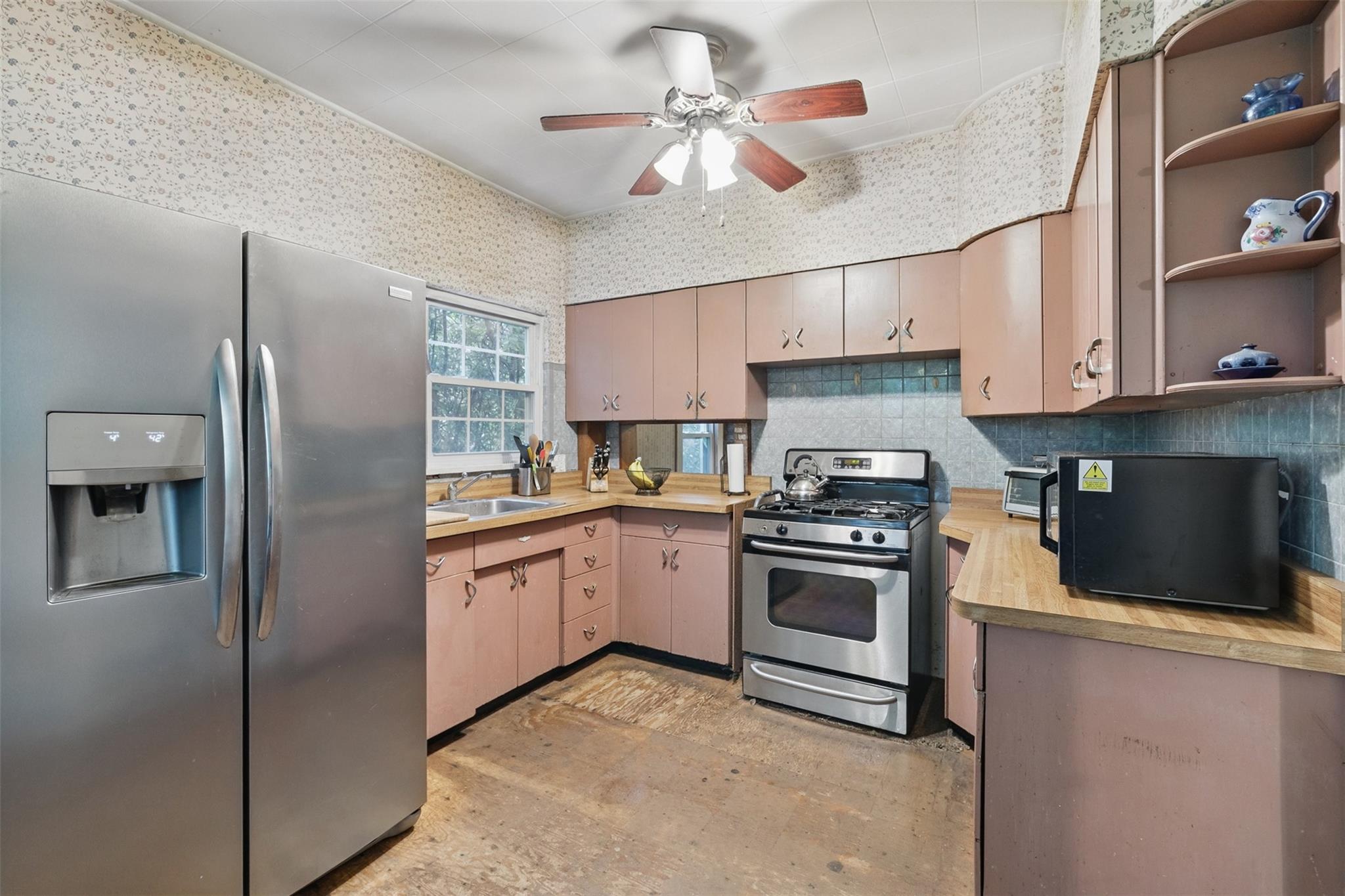 73 East Avenue, Walden, New York image 17