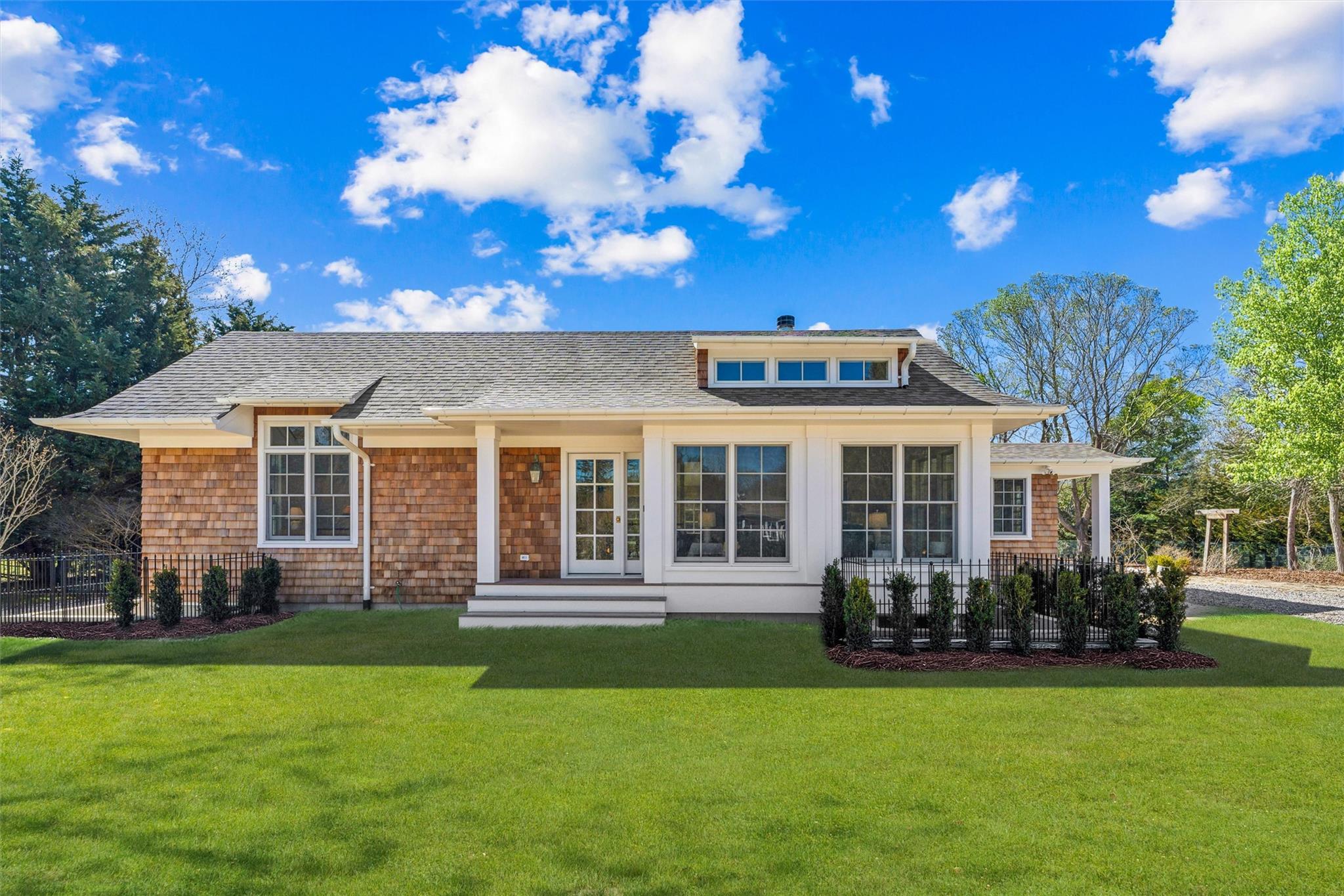 Rental Property at Lamb Avenue, Quogue, Hamptons, NY - Bedrooms: 3 
Bathrooms: 3  - $35,000 MO.