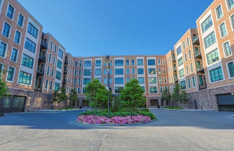 Condo For Sale - 100 Garvies Point Road #1024<br/> Glen Cove, NY 11542