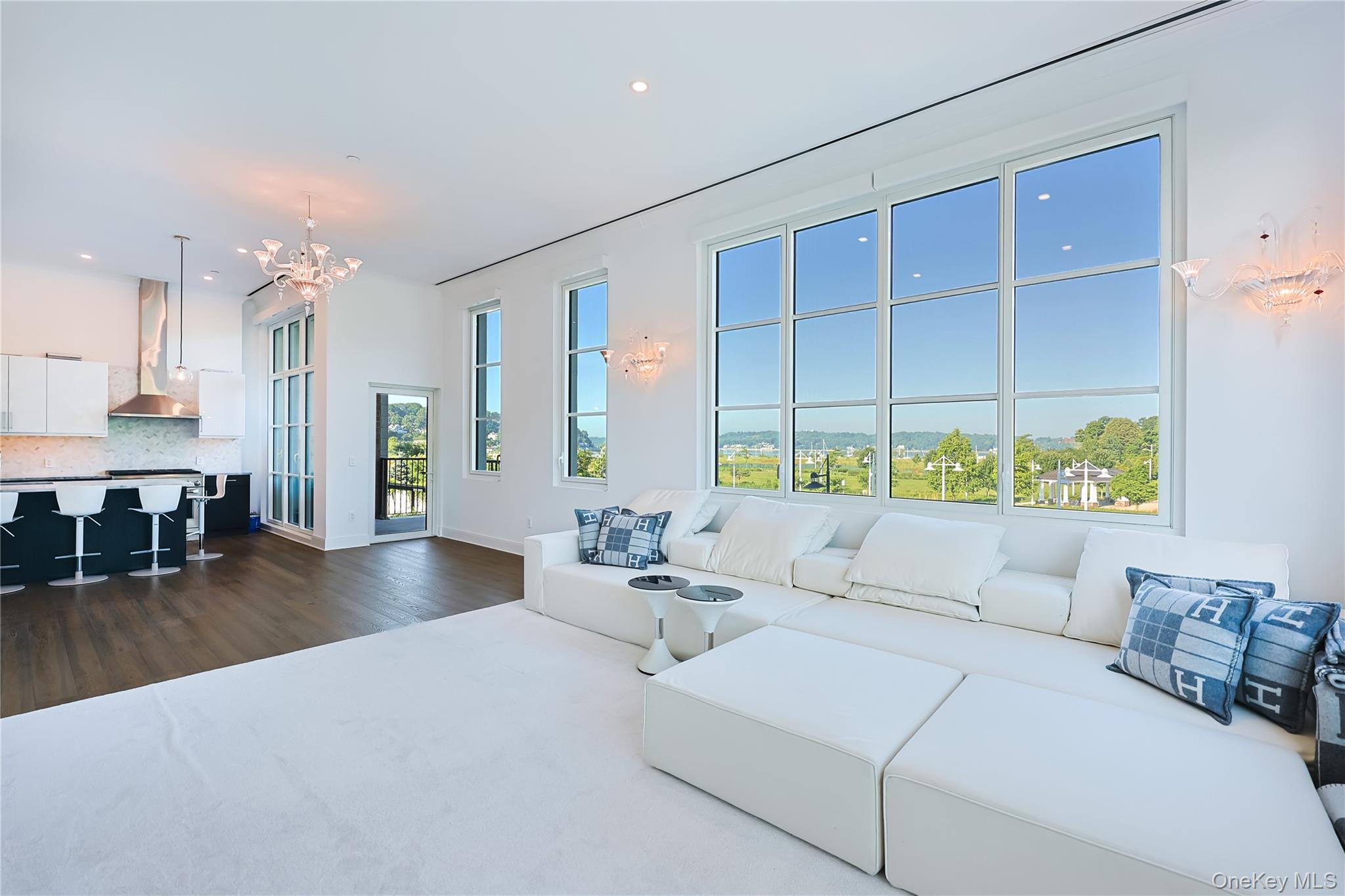 100 Garvies Point Road 1024
