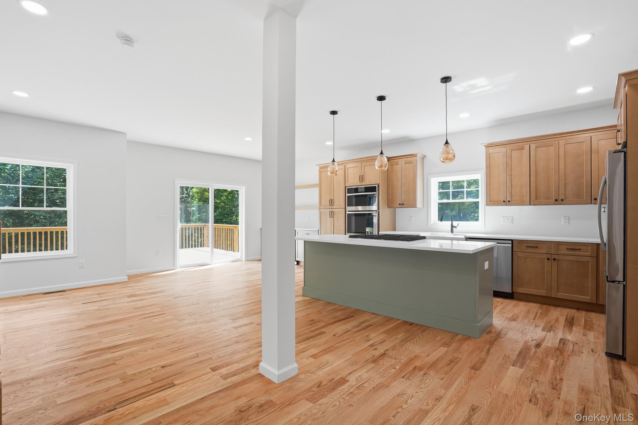 155 S Quaker Lane