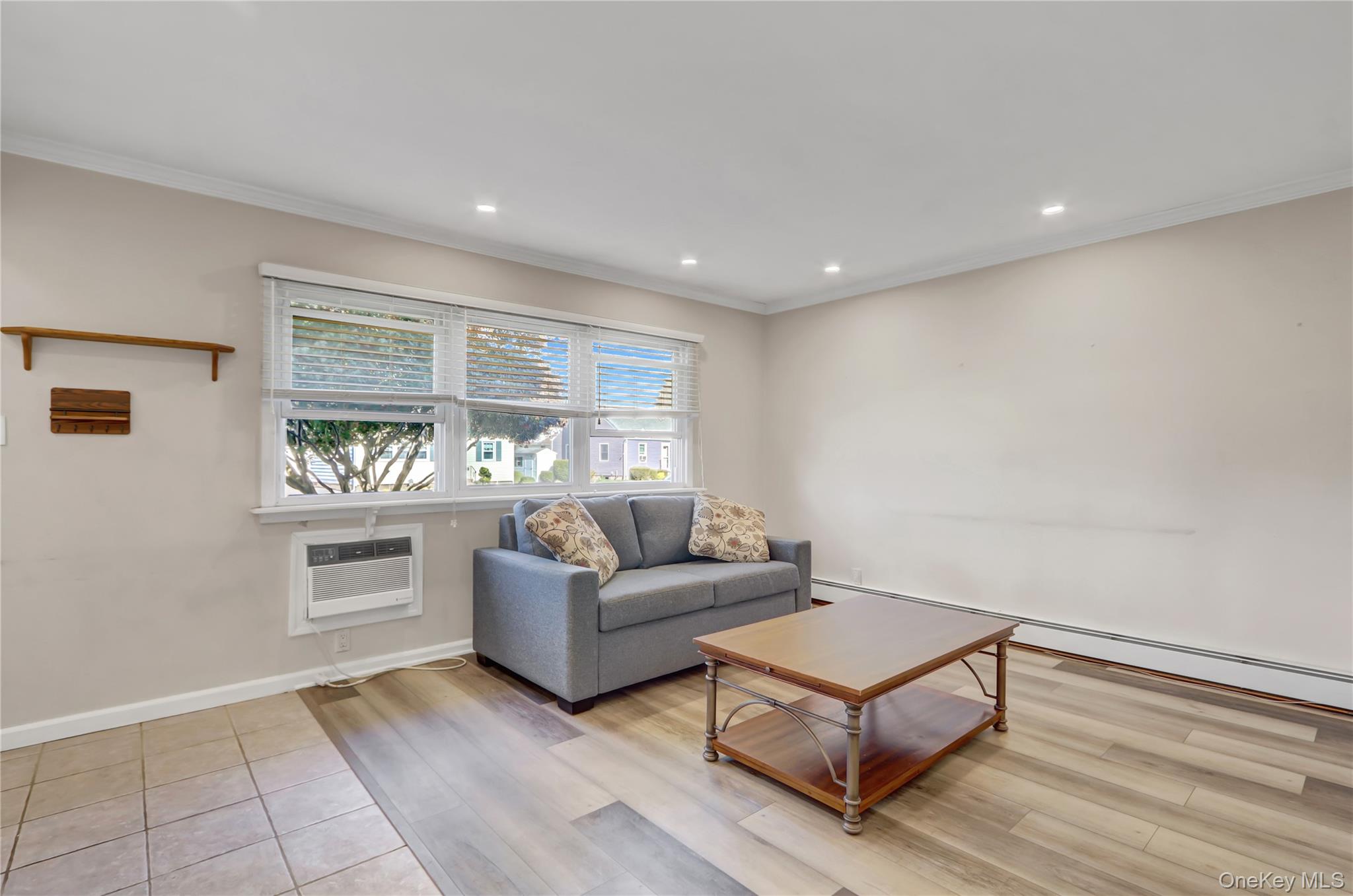 123 Cottage Boulevard