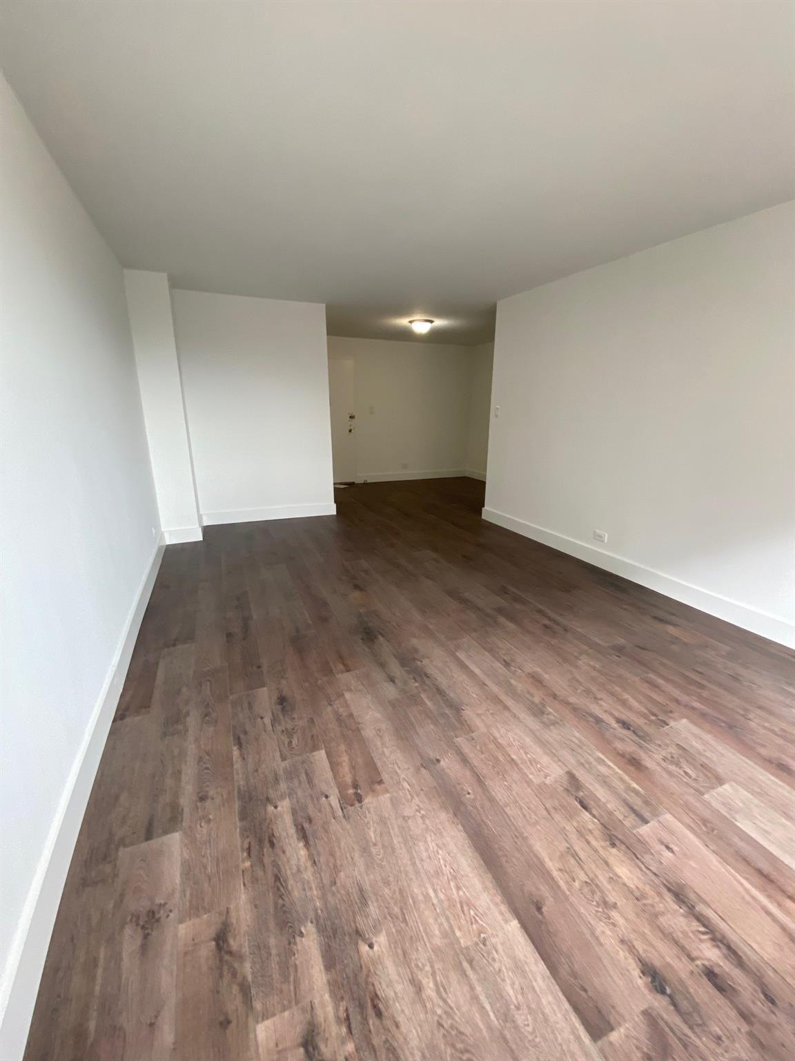 39-60 54 Street #4V, Woodside, New York image 6