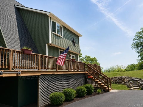 Homes For Sale - 17 Hilltop Avenue<br/> Newburgh, NY 12550