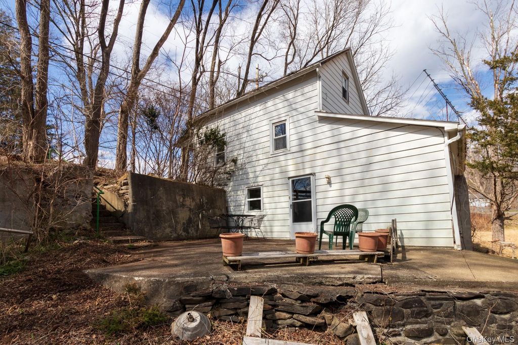 Photo of 1504 Red Mill Road, Greenville, NY 12083 (MLS # 980047)