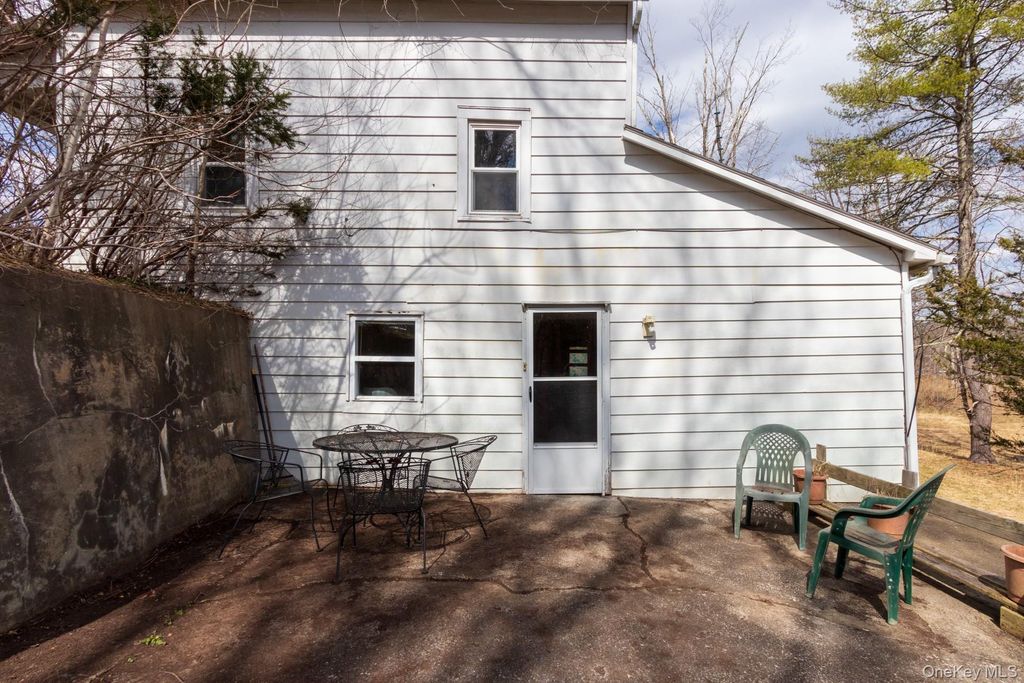 Photo of 1504 Red Mill Road, Greenville, NY 12083 (MLS # 980047)