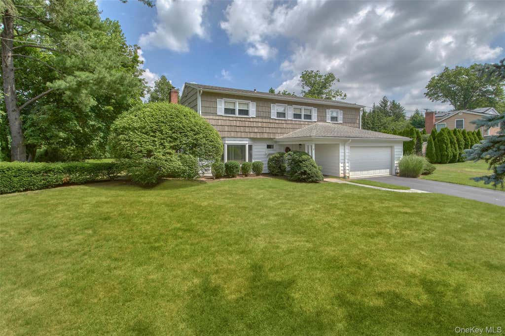Photo of 3 Bonwit Road, Rye Brook, NY 10573 (MLS # 1024954)