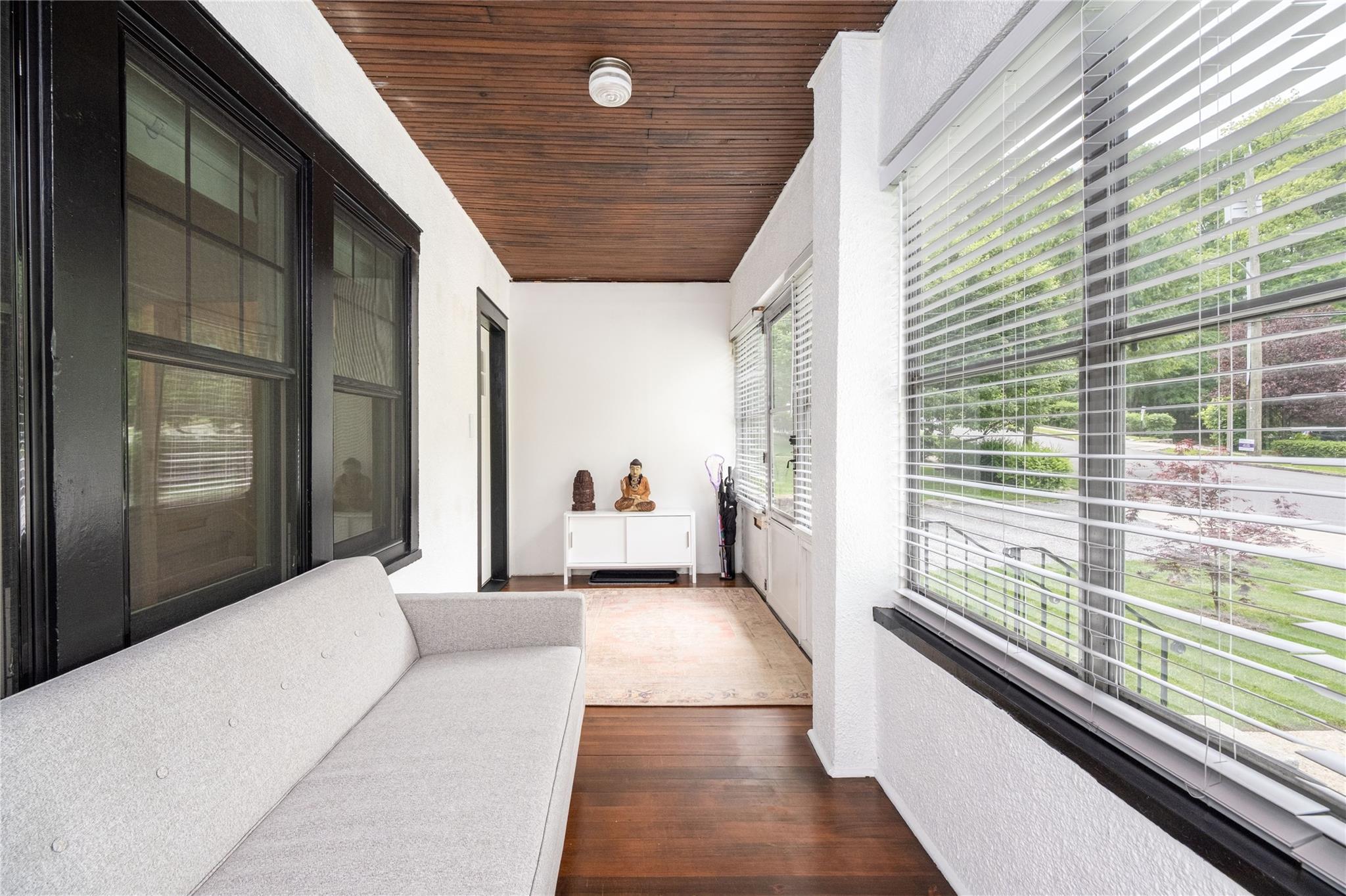 431 Washington Avenue, Pelham, New York image 2