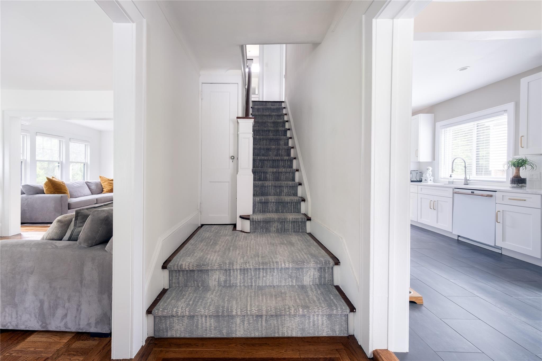 431 Washington Avenue, Pelham, New York image 3