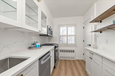 Multifamily For Sale - 210-08 41st Avenue<br/> Bayside, NY 11361