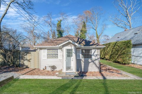 Homes For Sale - 66 Palm Road<br/> Rocky Point, NY 11778