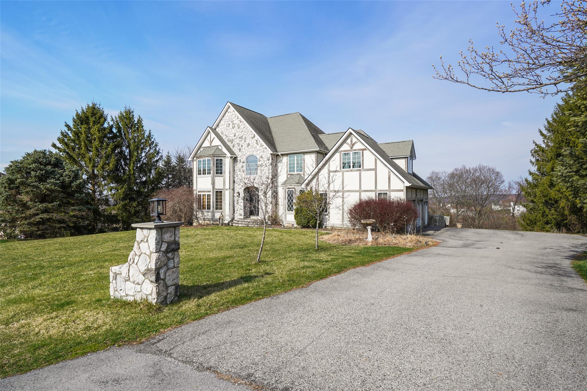 59 Noble Hill Drive, Poughquag, New York image 2