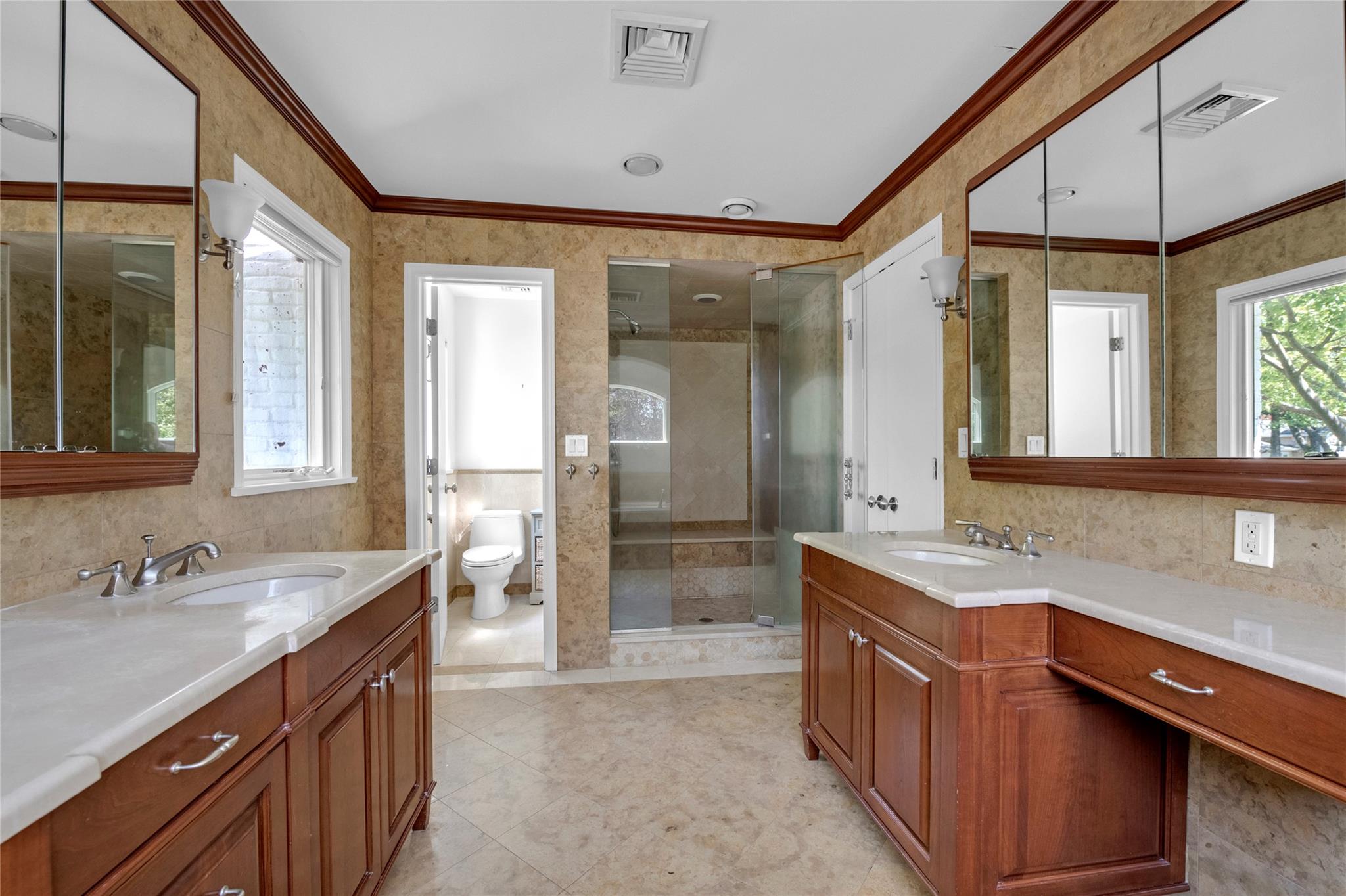 2 Driftwood Drive, Port Washington, New York image 16