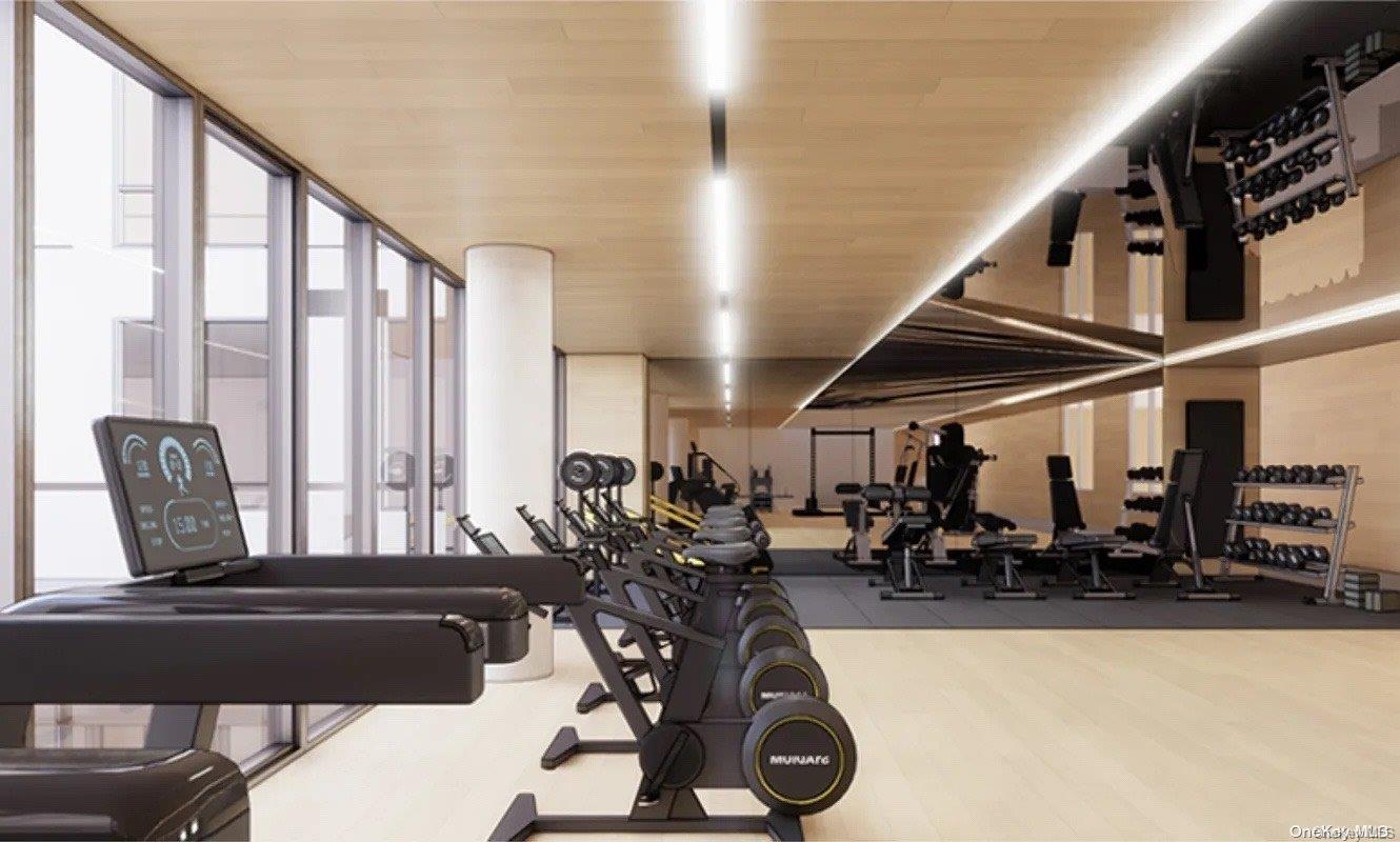 144-49 Northern Blvd 304