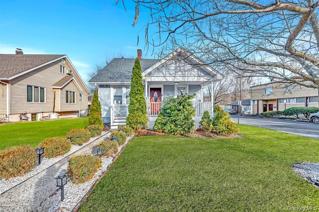 64 Prairie Avenue