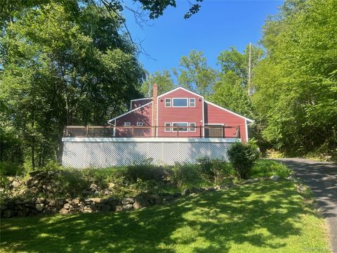 9 William Puckey Drive Cortlandt Manor NY 10567
