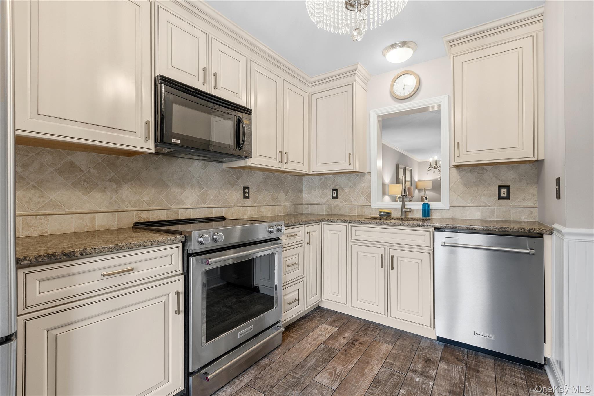 204 Twin Brook Court