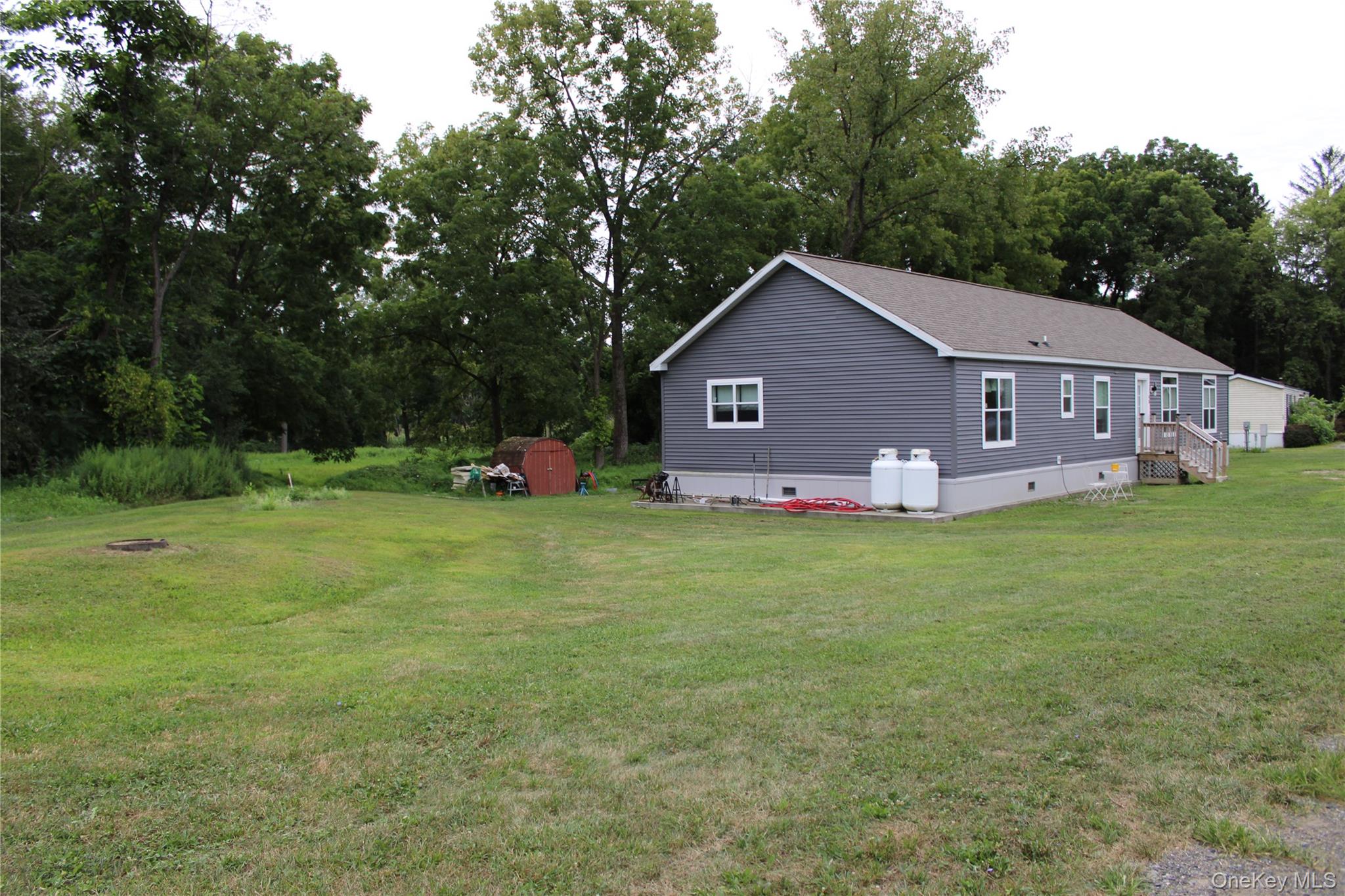 Red Hook, New York 12571, United States, 3 Bedrooms Bedrooms, ,2 BathroomsBathrooms,Residential,Active,194785