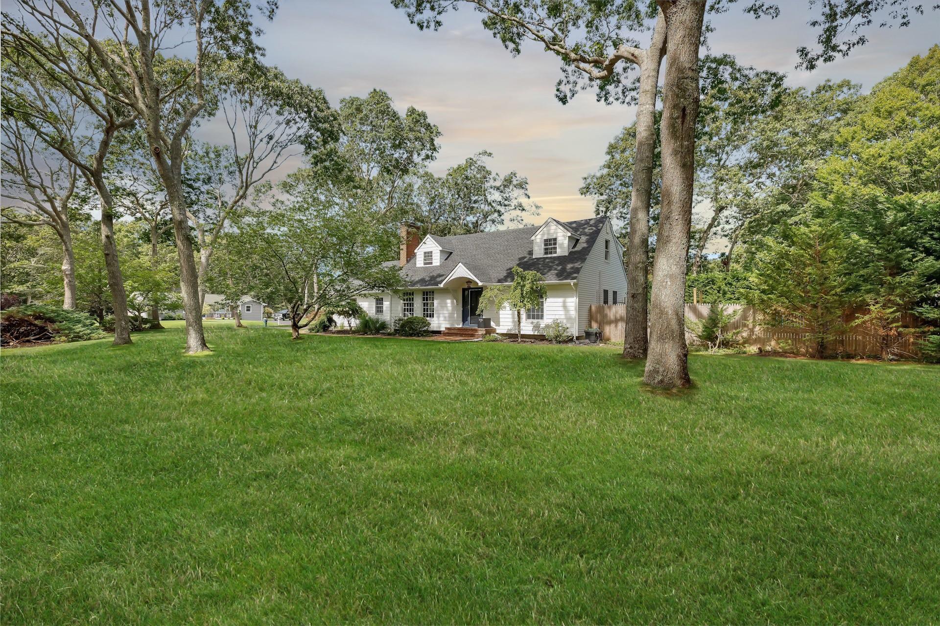 42 Eisenhower Drive, East Quogue, New York image 2