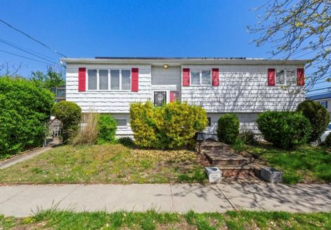 1001 Van Buren Street Baldwin NY 11510