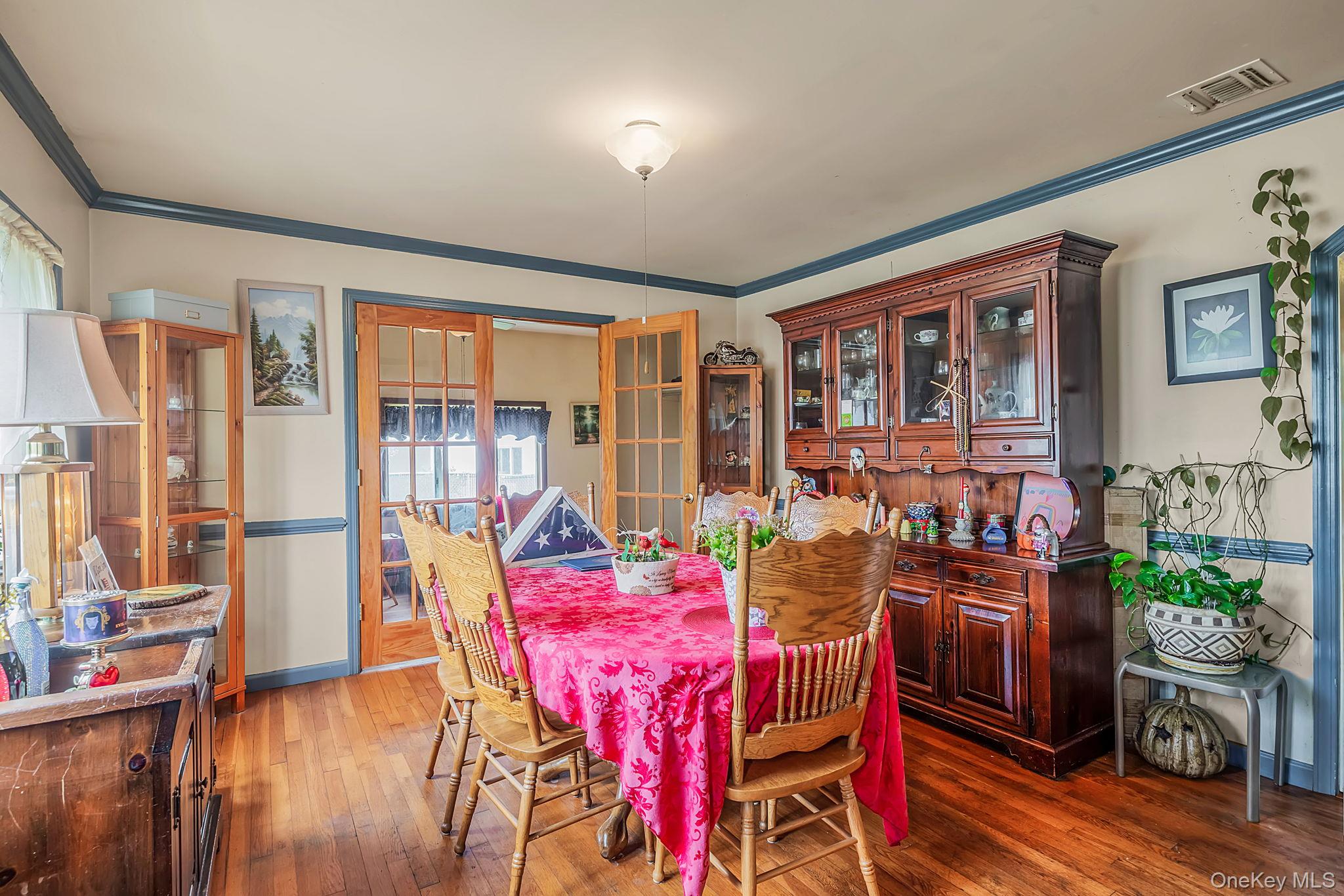 1231 10th Street - Photo 2