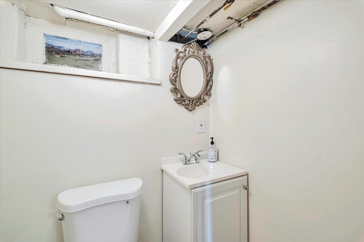 57 Perth Avenue, New Rochelle, New York image 24