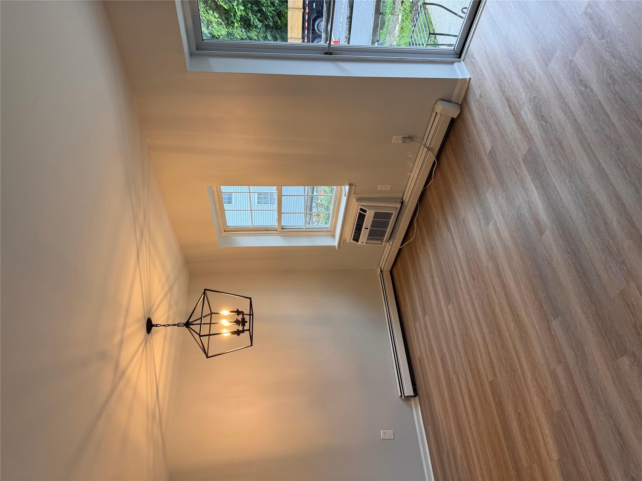 21 Lexington Hill 8
