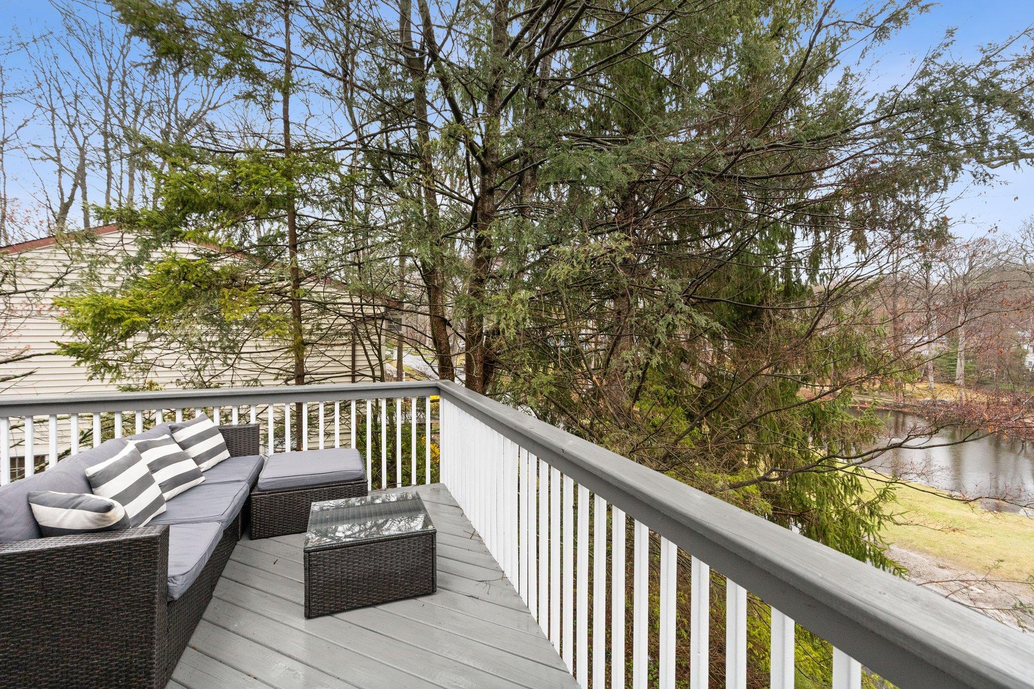 353 Lake Shore Drive, Pleasantville, New York image 12
