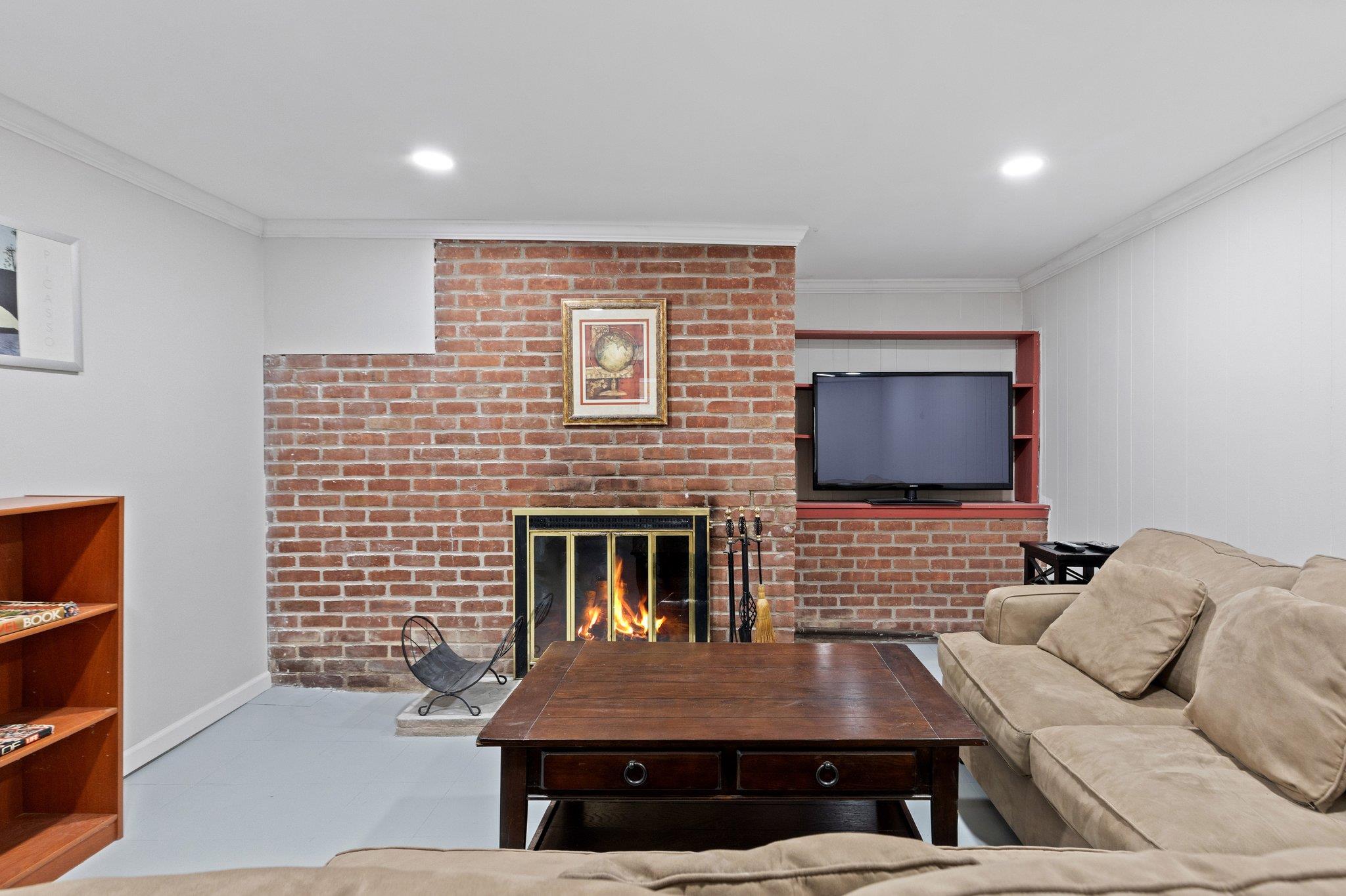 353 Lake Shore Drive, Pleasantville, New York image 23