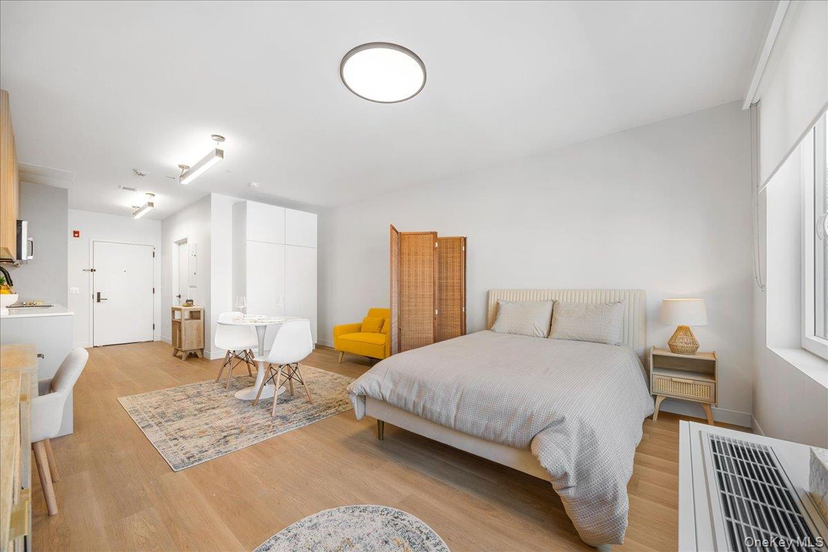 8 Chester Avenue 311