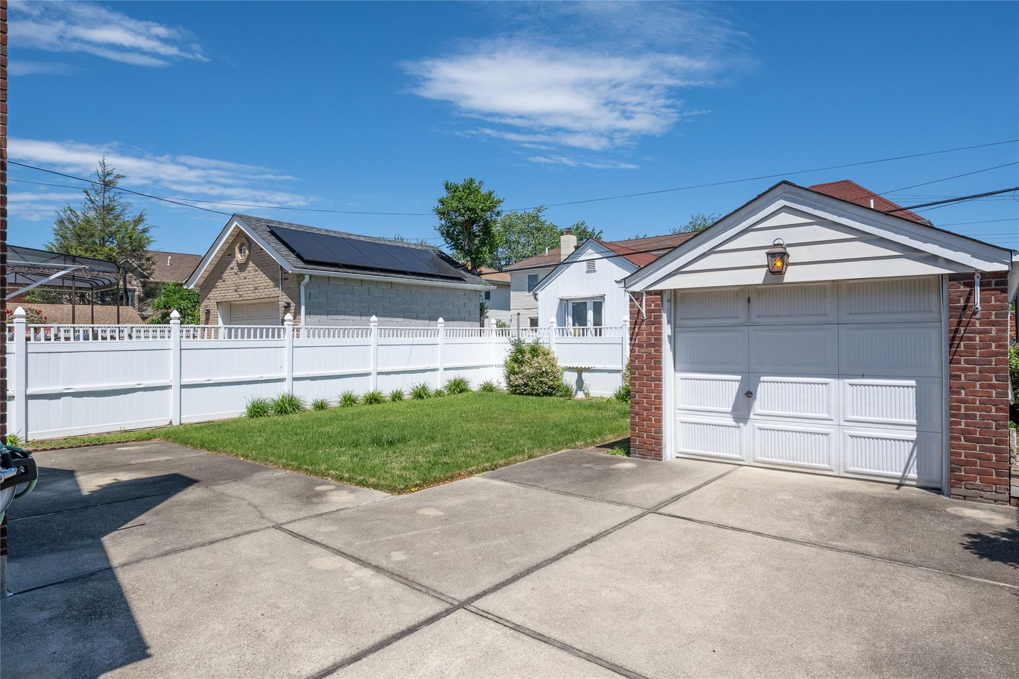 8123 260th Street, Glen Oaks, New York image 19