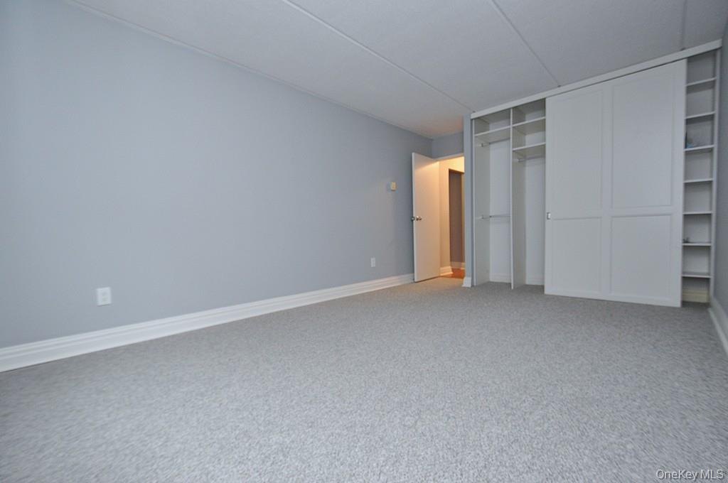 Yonkers, New York 10710, United States, 1 Bedroom Bedrooms, ,1 BathroomBathrooms,Residential,Active,216628