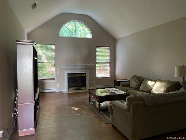 87 Summerfield Drive