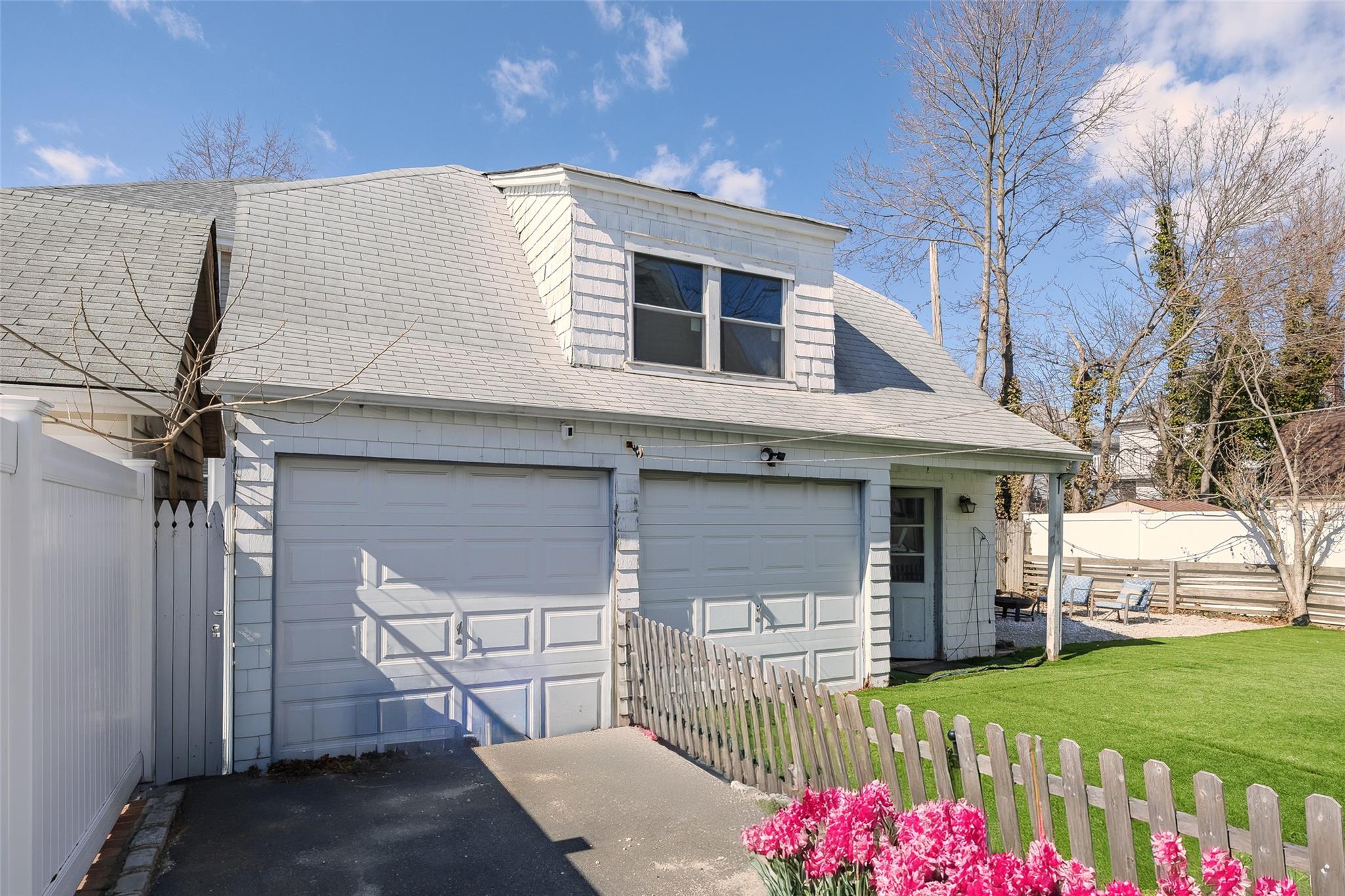 2982 N Bayview Court, Oceanside, New York image 40