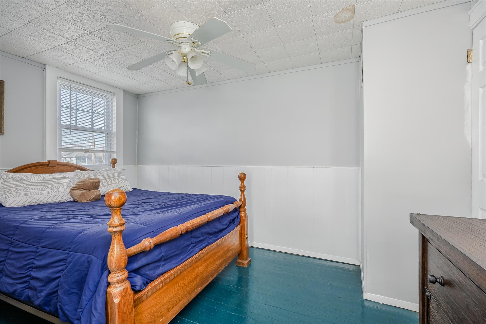 2982 N Bayview Court, Oceanside, New York image 36