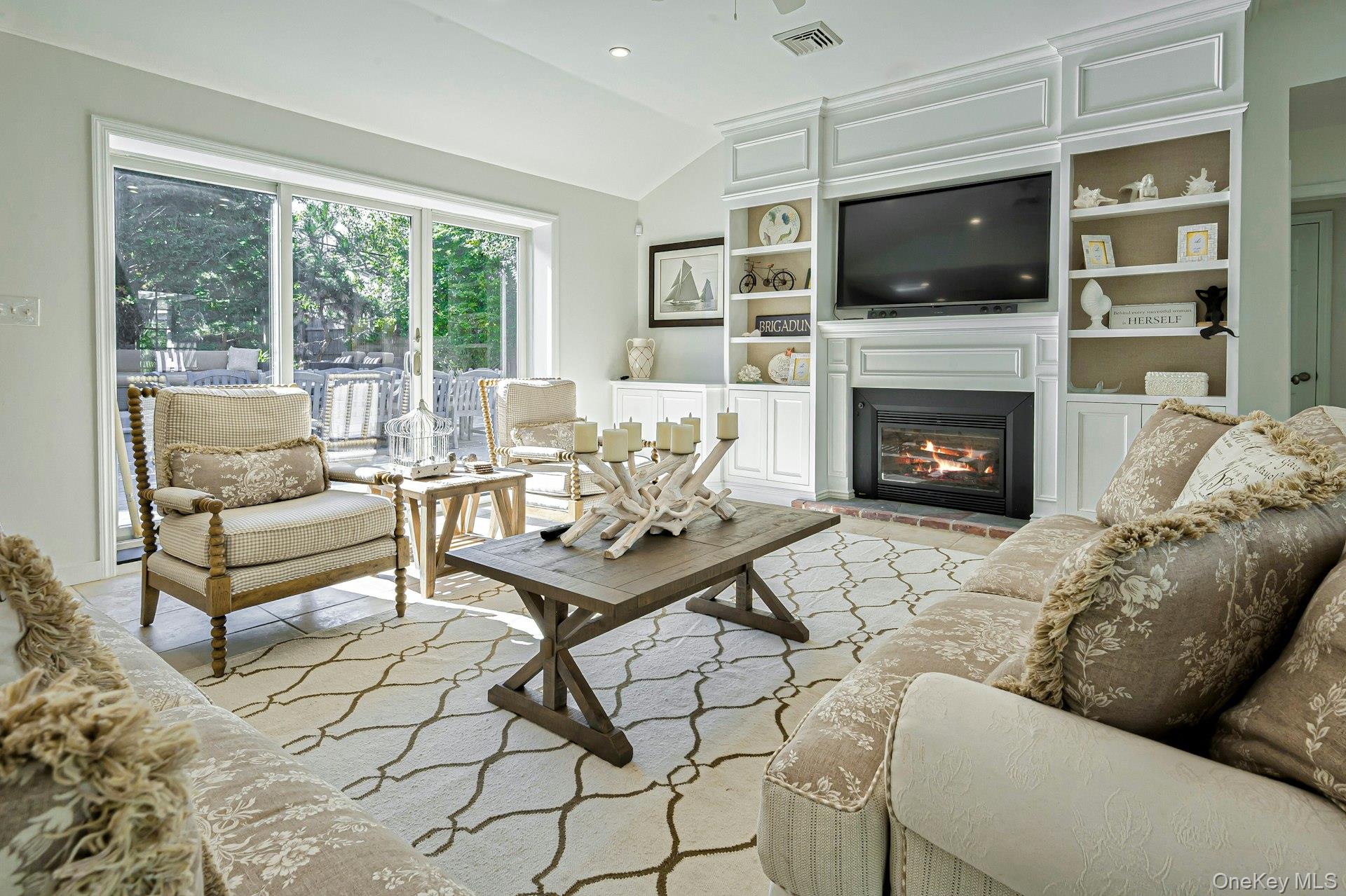 39 Sloop Walk